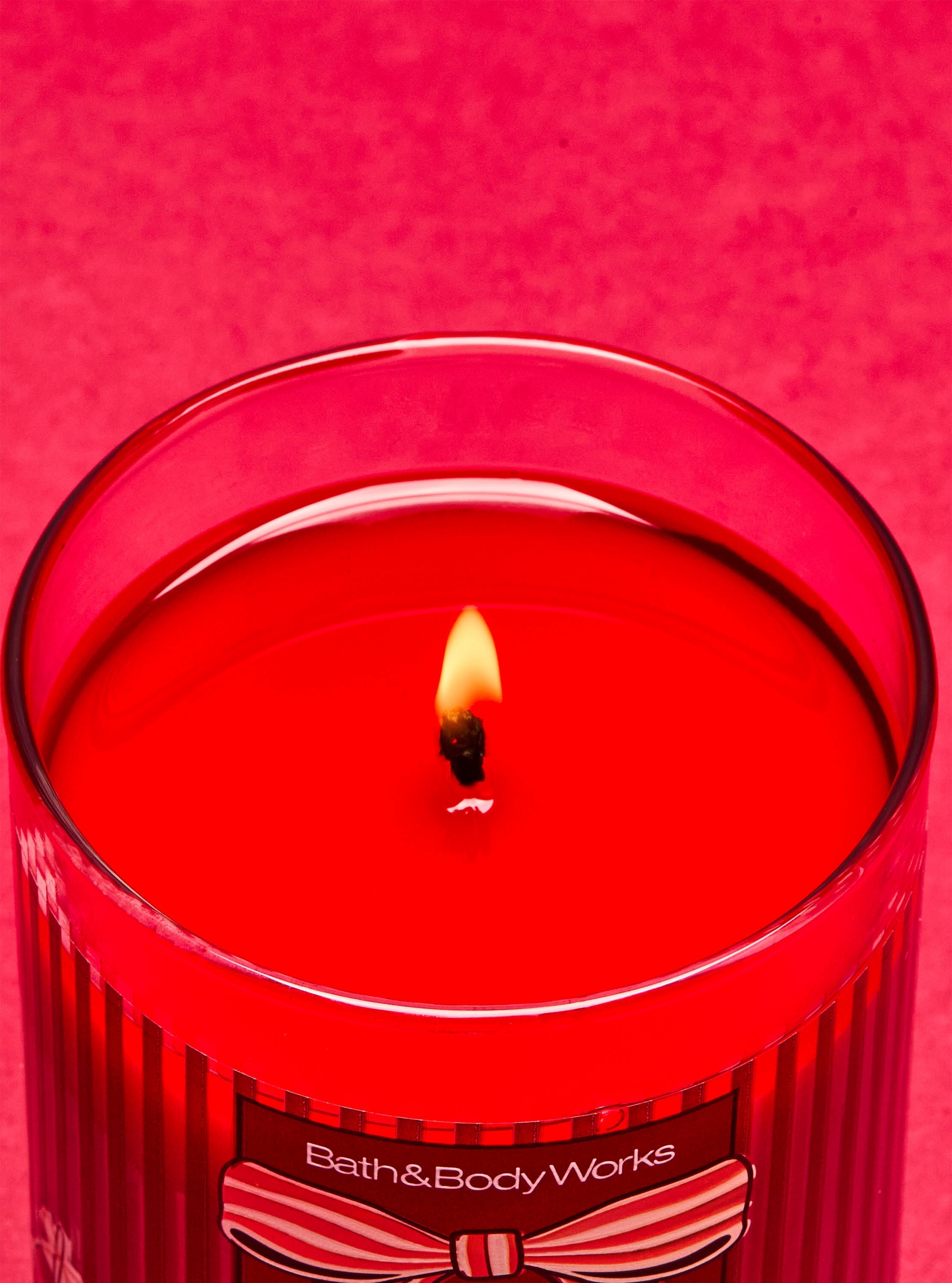 Winter Candy Apple Single Wick Candle